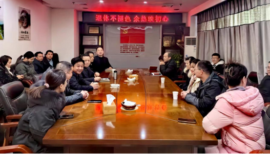 退休不褪色，余熱映初心